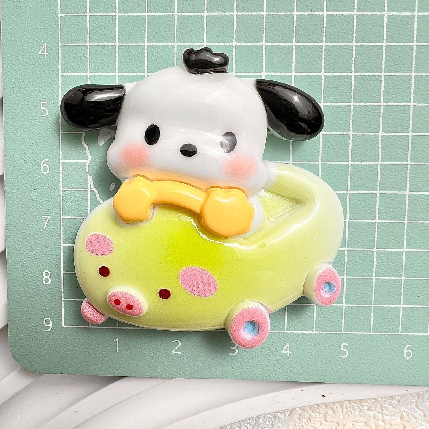 sanrio piggy car