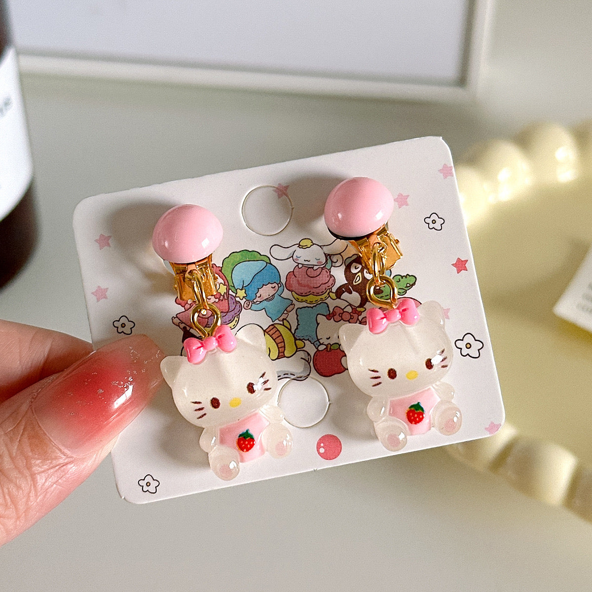 sanrio ear clip