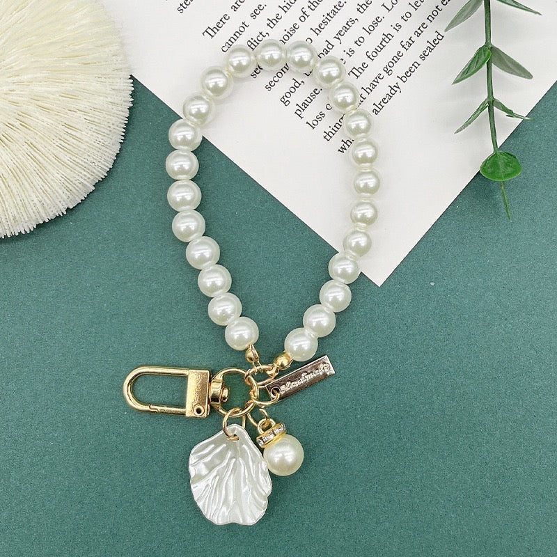 pearl keychain