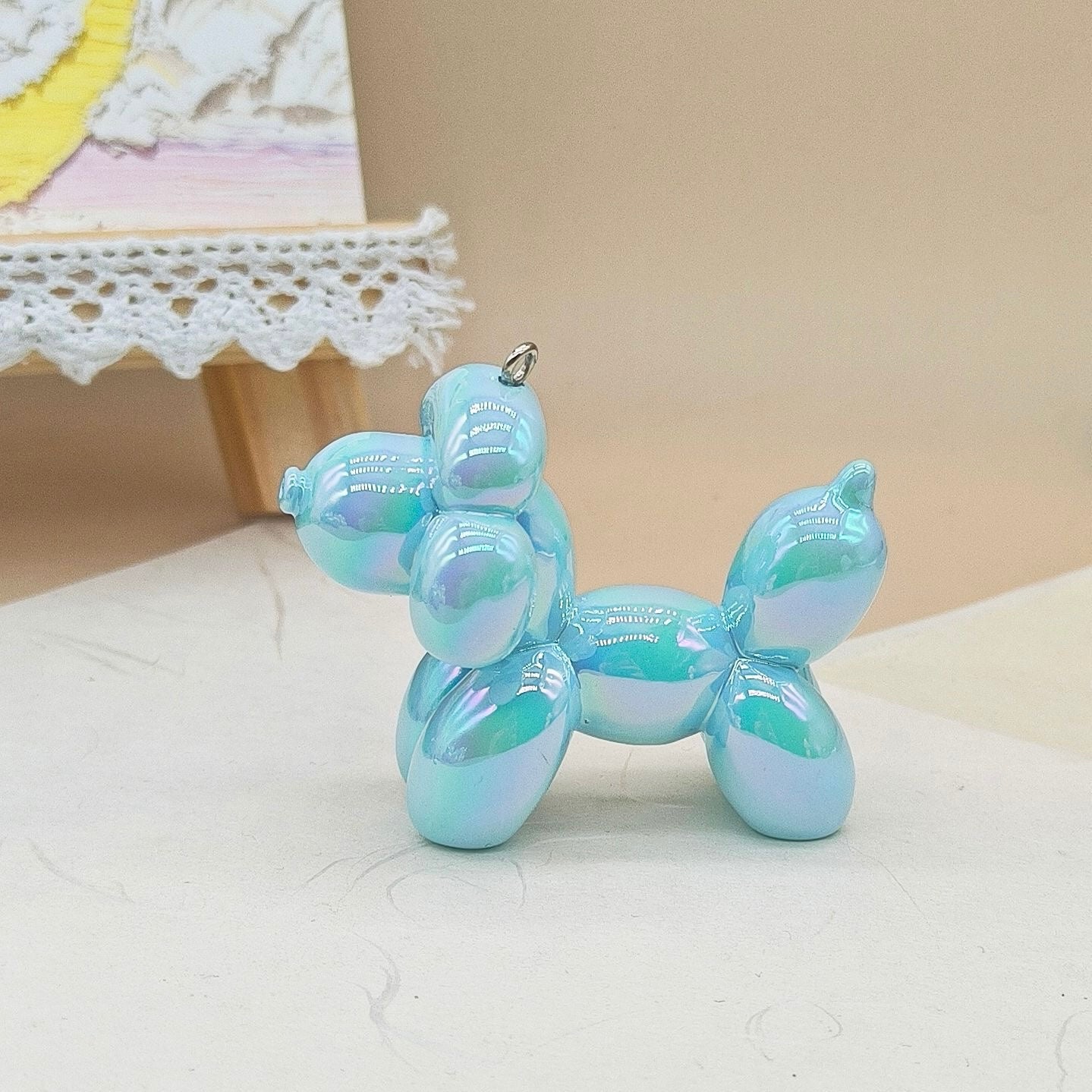 balloon dog pendant