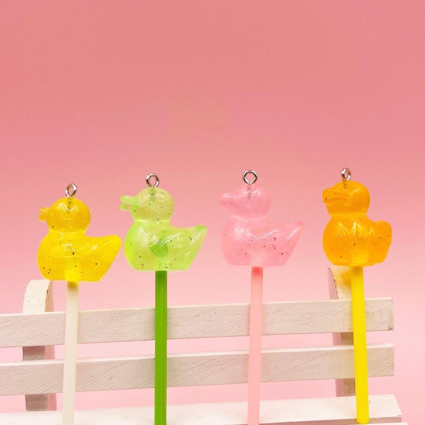 luminous duck lollipop